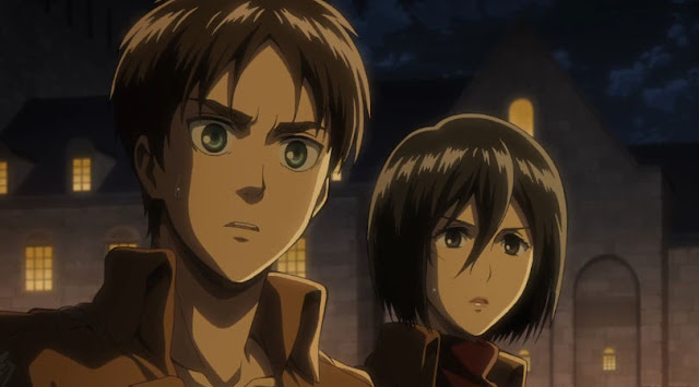 Eren y su novia Mikasa (en realidad son como hermanos).