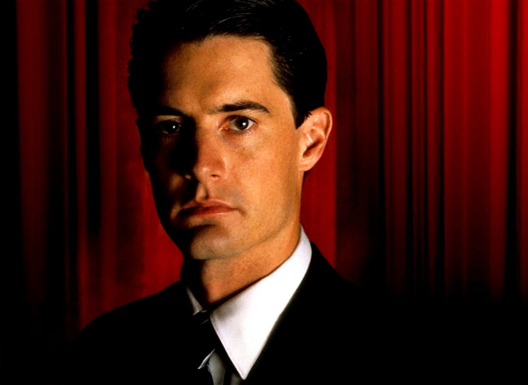 David Lynchs improvisatory world building killed Twin Peaks