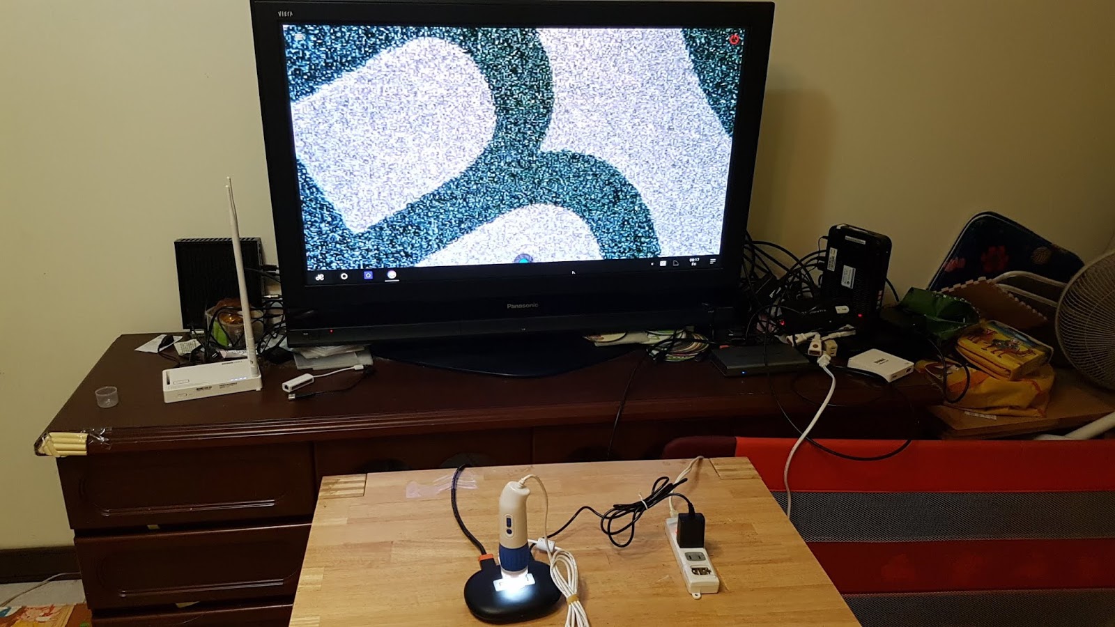 FEBON HOW to Turn USB webcam to HDMI (TV out)