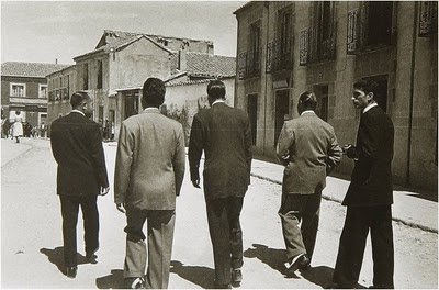 leganes_Abuelohara amigos en calle Mediodía