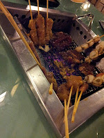 Grill pit with Satay Scallop Beef