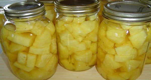 Pineapple water recipe to reduce joint pain, inflammation, and body weight