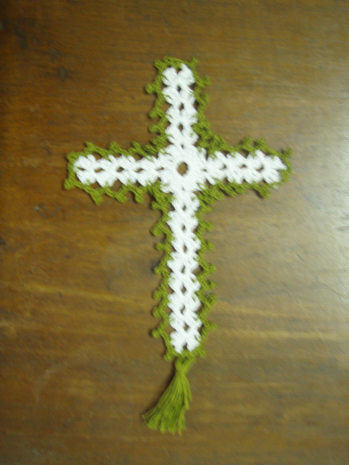 Beginner Free Printable Crochet Cross Bookmark Patterns