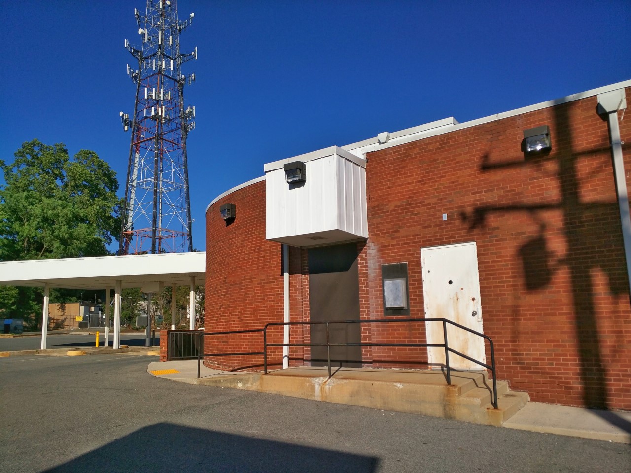 East MoCo Wheaton SunTrust bank branch closes (Photos)