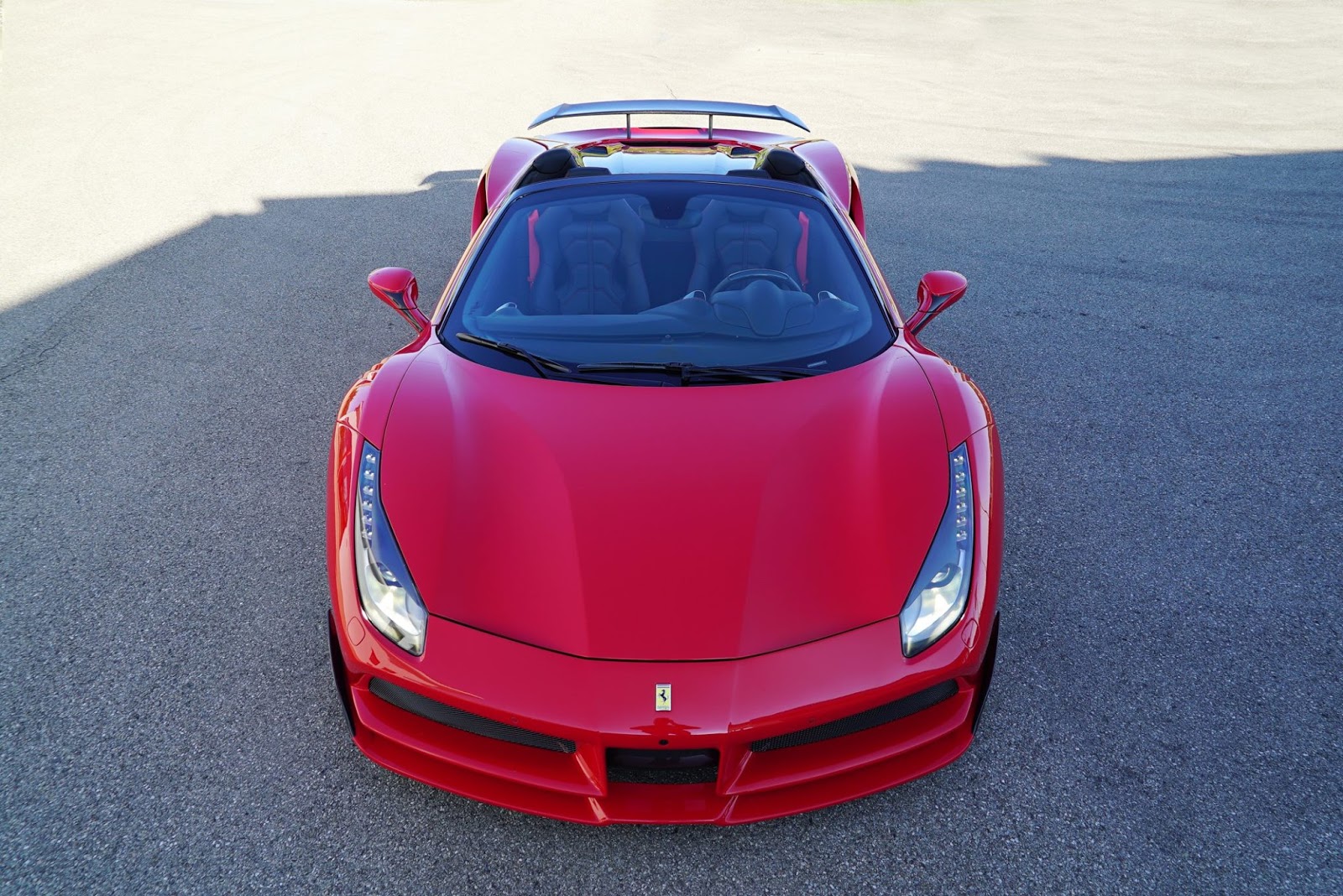 Novitecがフェラーリ「488スパイダー・N-Largo」を公開。過激さ