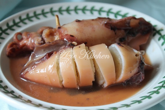 Ketupat Sotong Azie Kitchen