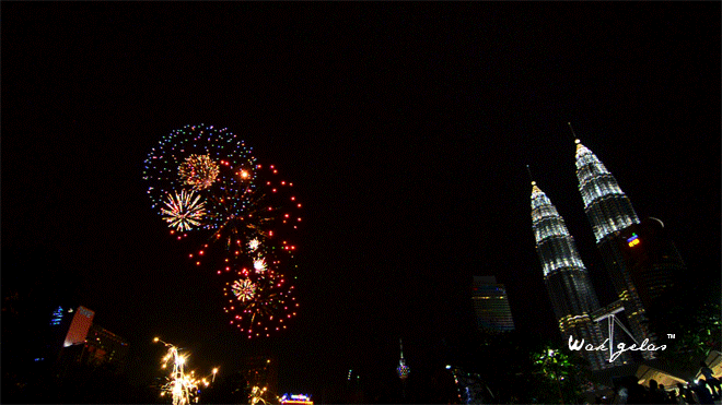 New Year Fireworks in KLCC last night (2013).