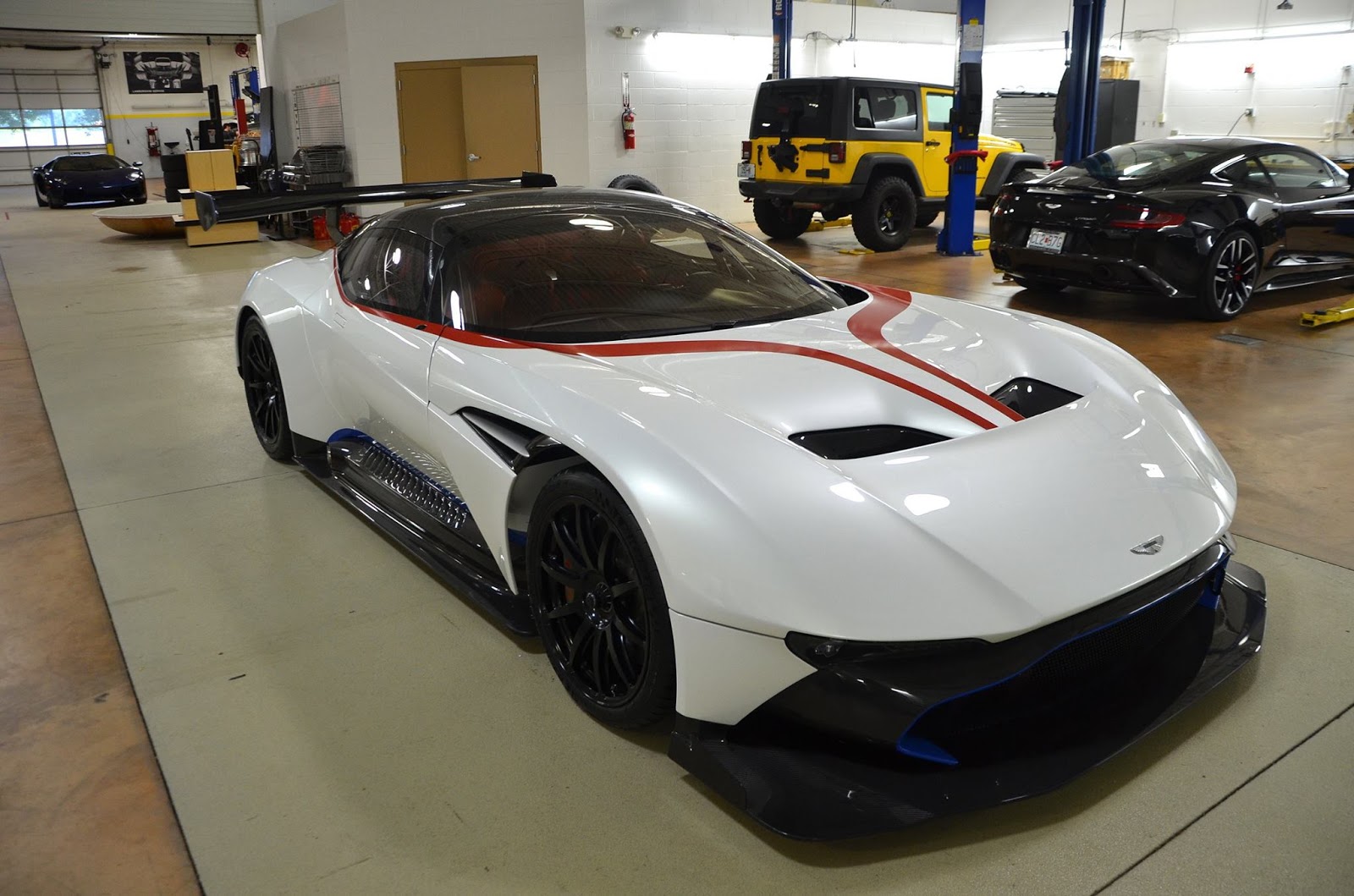 Aston Martin Vulcan