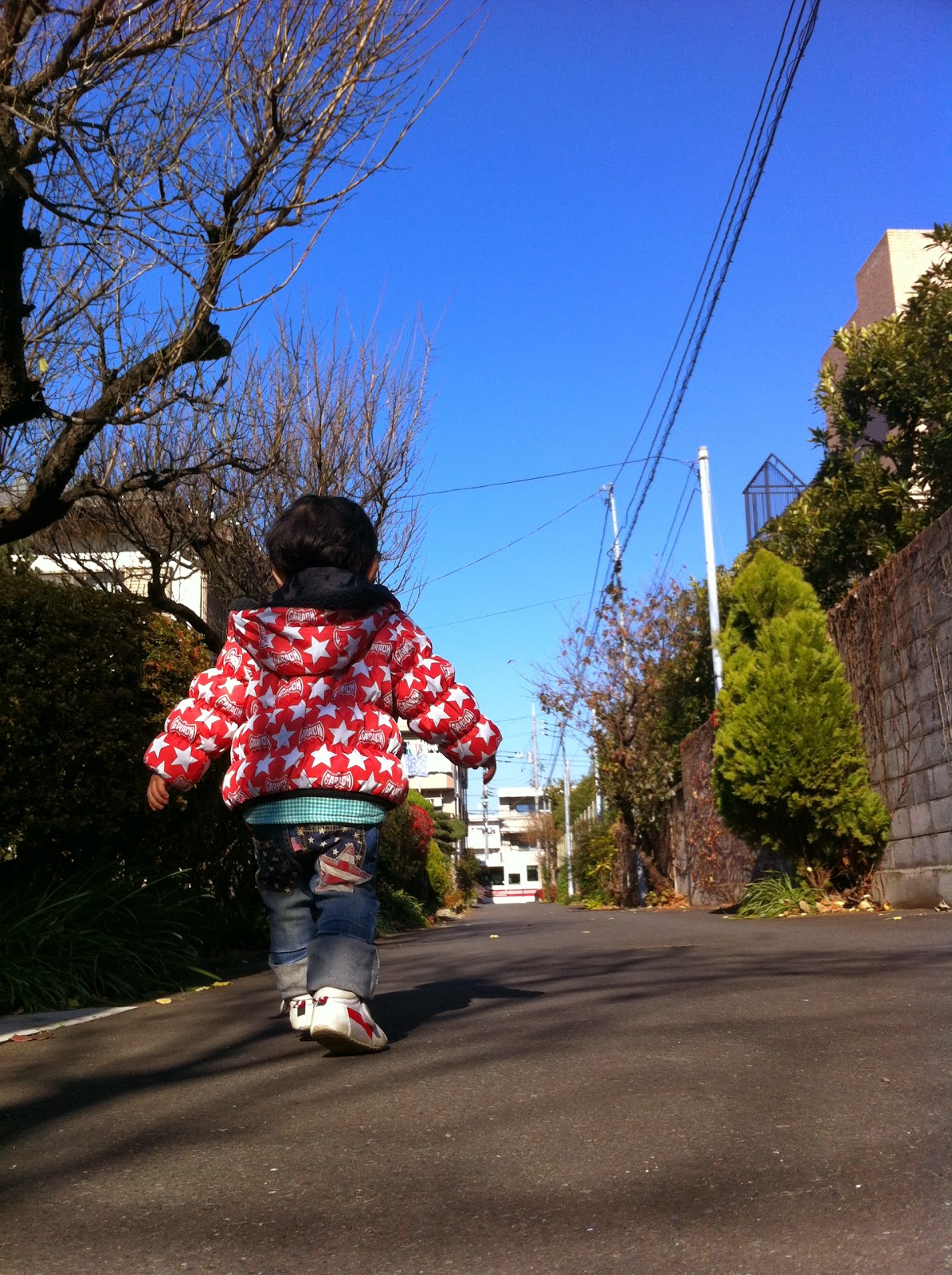 おすすめ絵本〜二歳児はどれくらいしゃべるのか？〜びじねすゴドセブン