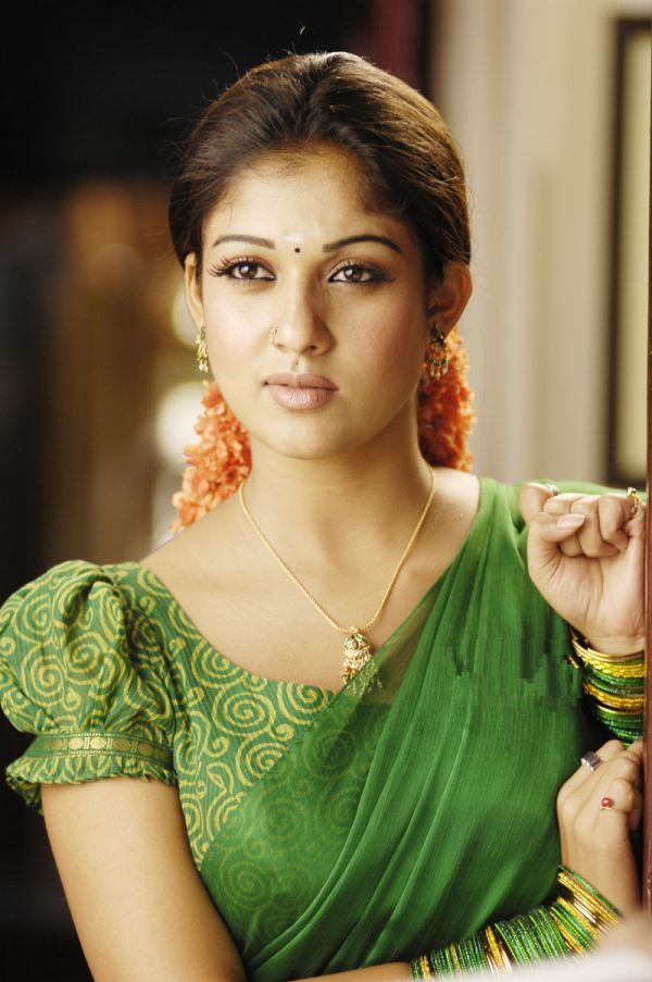 South Indian Mallu Sexy Actress And Model Nayanthara Hot Images Photos Pictures Wallpapers
