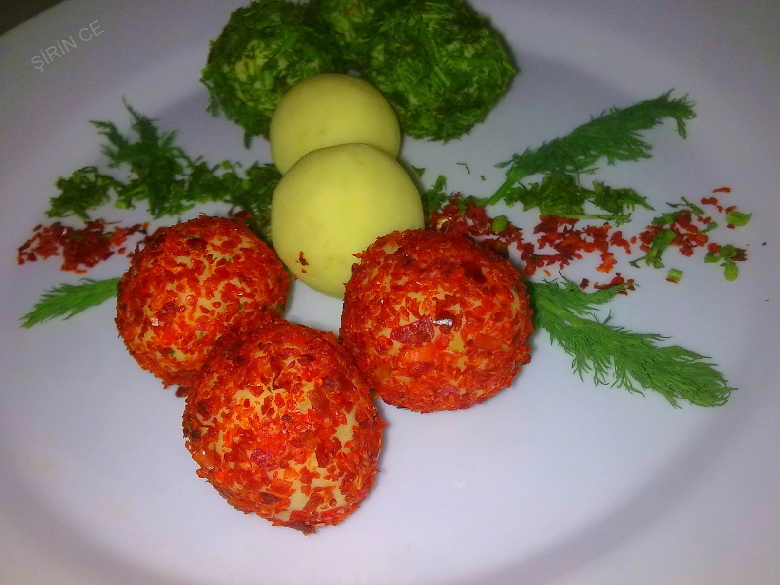 Kaşarlı Labneli Patates Mantısı Tarifi Kaşarlı Labneli Patates Mantısı Tarifi