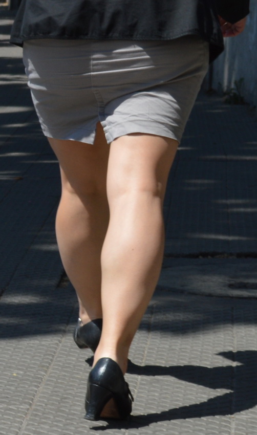 Women S Muscular Athletic Legs Especially Calves Daily Update Strong Genetic Calves In Public