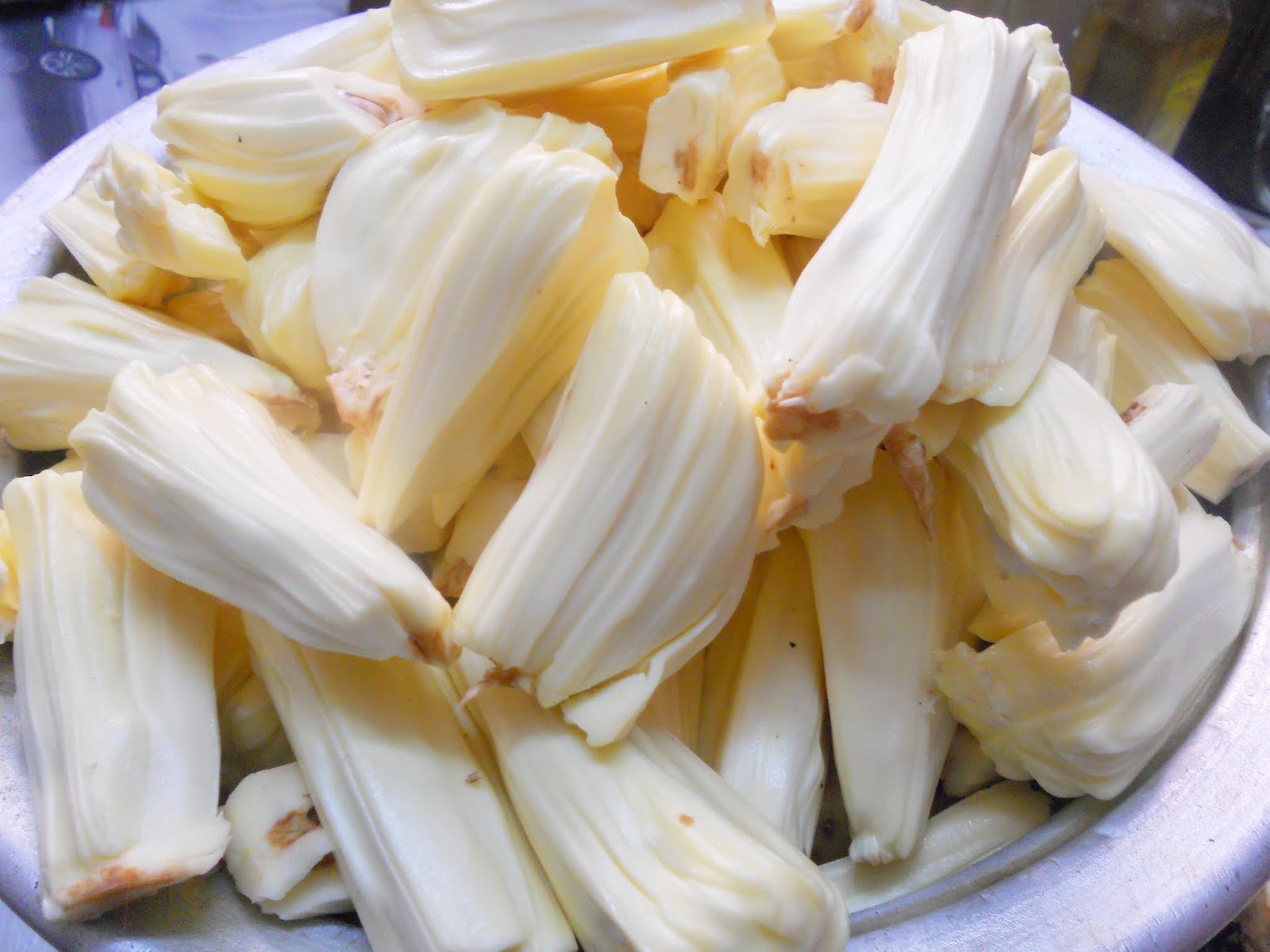 Jackfruit Chips/Chakkavaruthathu.....step by step.