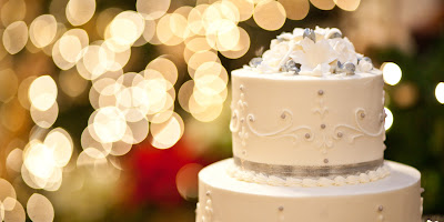 Why You Shouldn’t Waste Your Time Designing Your Wedding Cake: