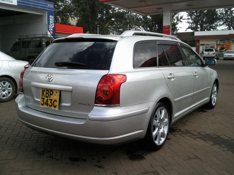 NairobiMail TOYOTA AVENSIS 2004 FOR SALE