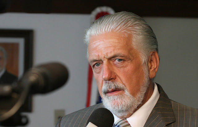 Dono da OAS diz que se reuniu com Wagner para 'tramar um golpe contra cofres do Funcef'