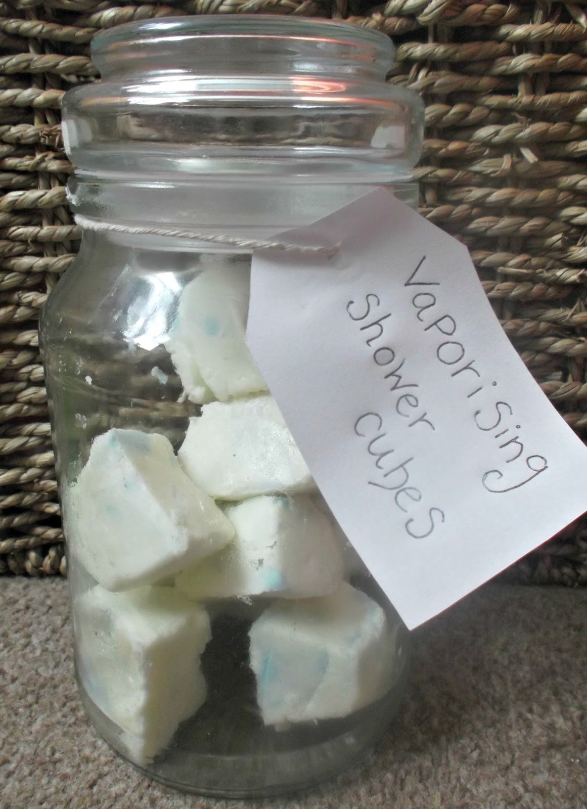 DIY Vaporising Shower Cubes Whimsical Mumblings