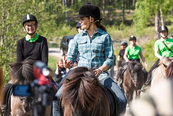 Crown Princess Victoria rode an Icelandic horse to the Skottvang mine. The Skottvang Mine is a old iron mine turned museum