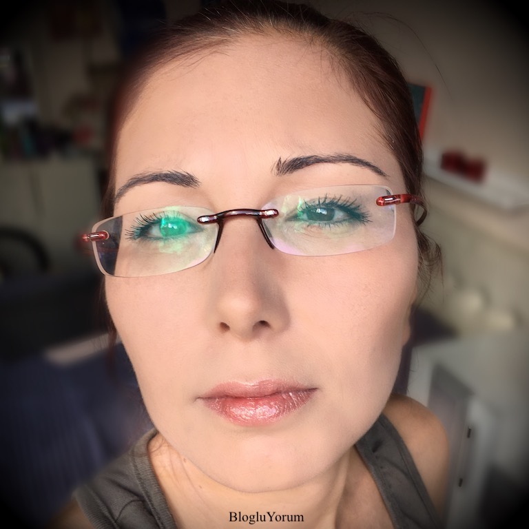 ESSENCE i LOVE EXTREME CRAZY VOLUME MASKARA|blogluYORUM - Gökçe Bağtır ...