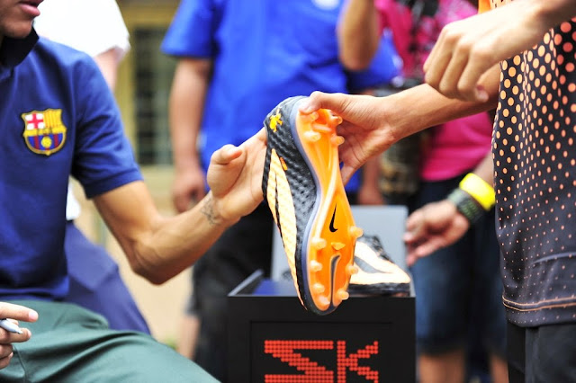football, sports, youth, Malaysia XI vs FC Barcelona: Neymar & Nike Inspire Malaysian Youths, Nike Hypervenom boots, neymar, inspiration
