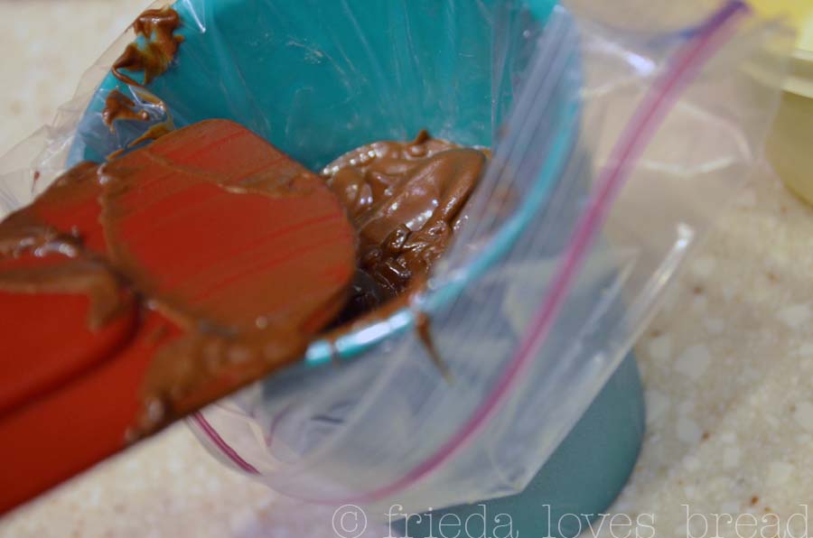 Frieda Loves Bread Peanut Butter Cup Popcorn