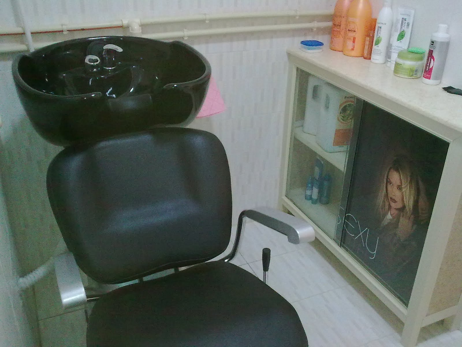 Kuweight 64 SHE ZONE A NEW BEAUTY PARLOUR IN SALMIAH