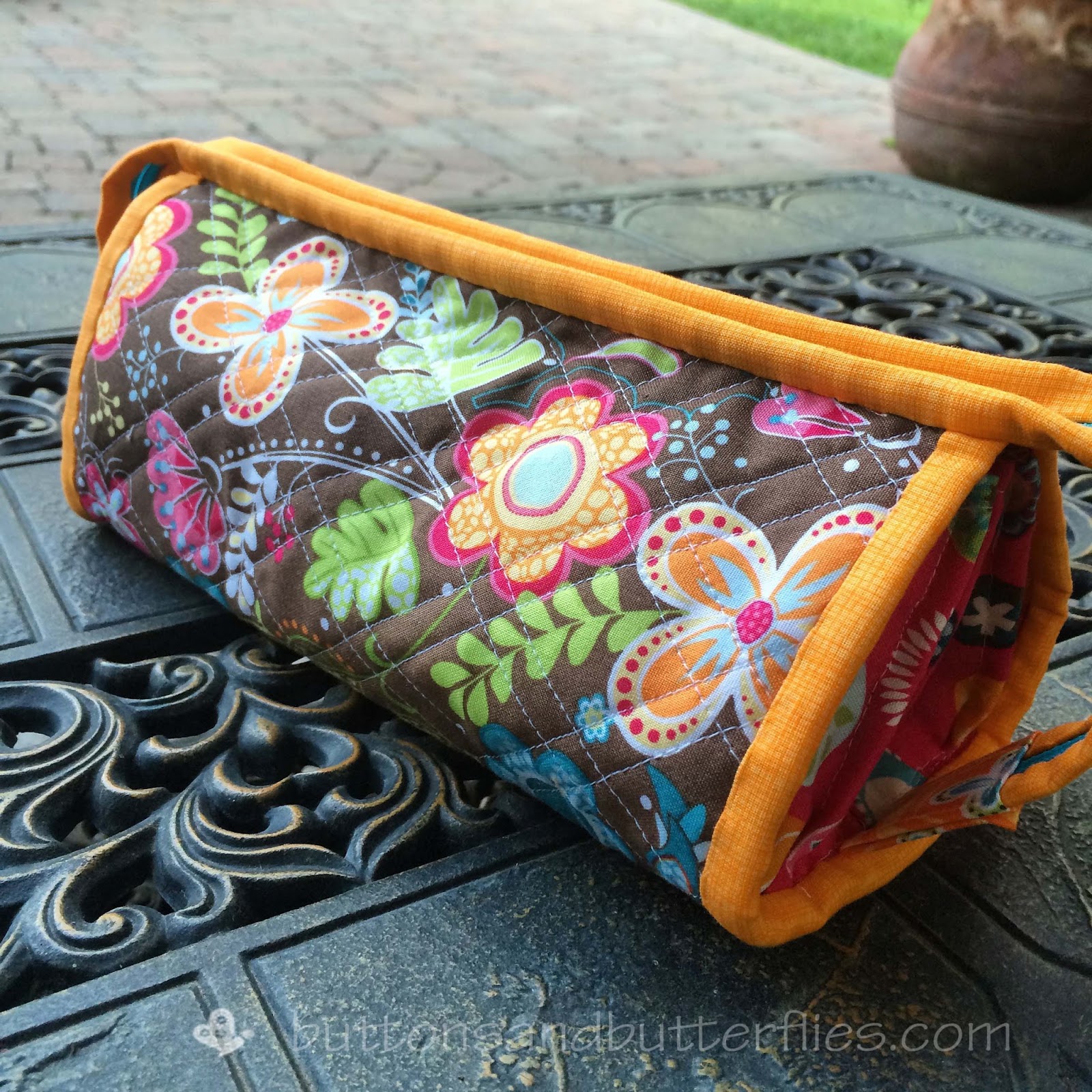buttons-and-butterflies-sew-together-bag