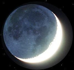 Eclipse lunar total acontece entre 18:00  e 19:00hs