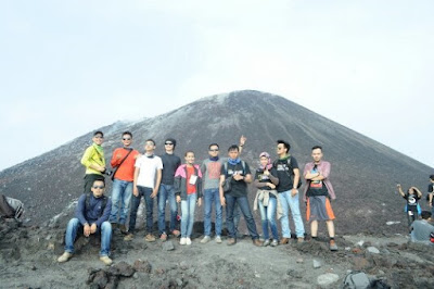 Anak Gunung Krakatau : Camping Ceria IV