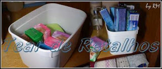 Sabonetes, pastas de dentes e outros, usar organizadores para guardar no armário.