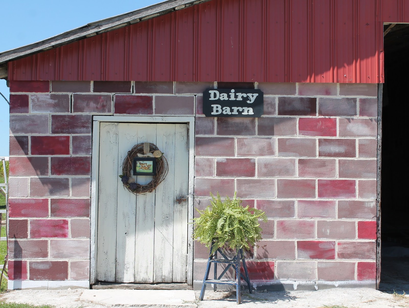 Hen and Chicks Barn Market A New Look for an Old Barn