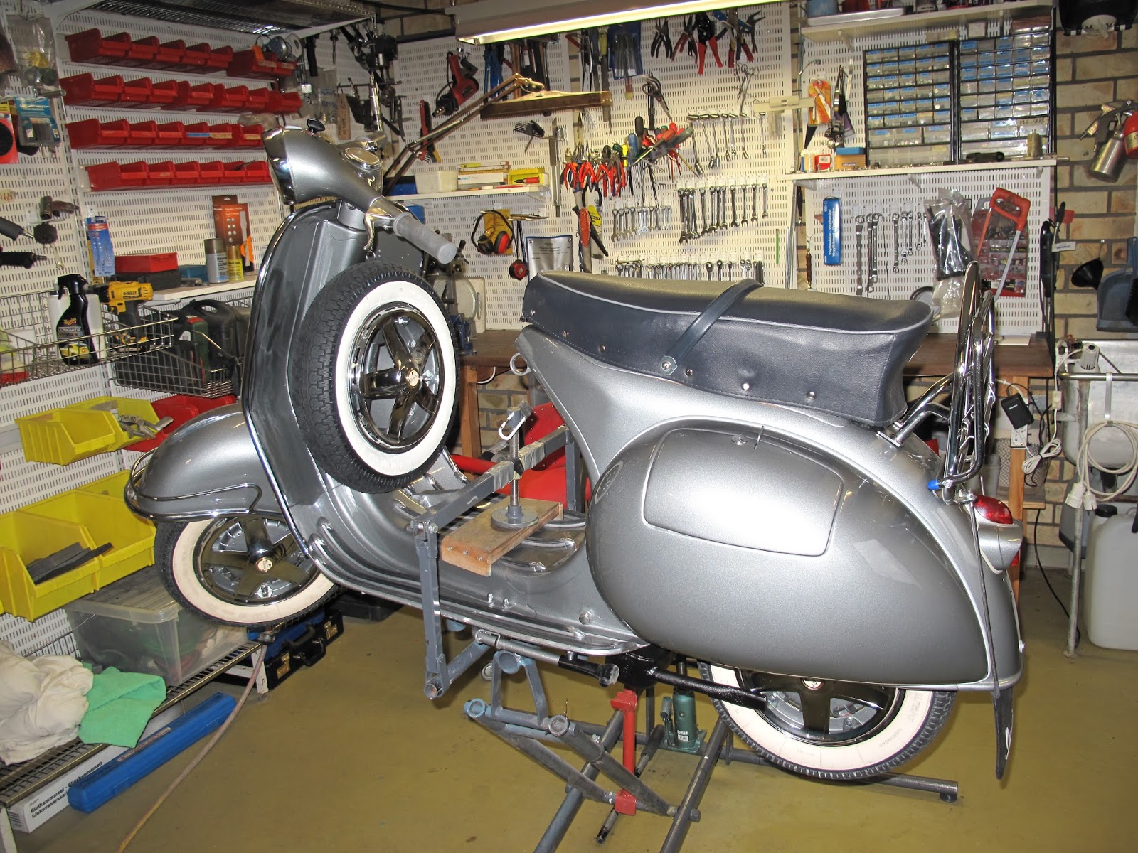 Modern Vespa Estimated value for old Vespa Piaggio?