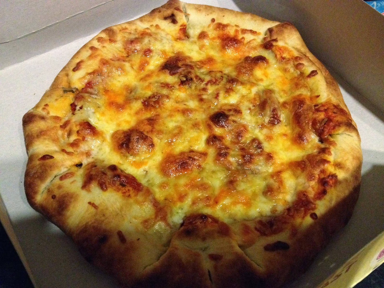 Stuffed Crust Cheese Pizza (Tesco)