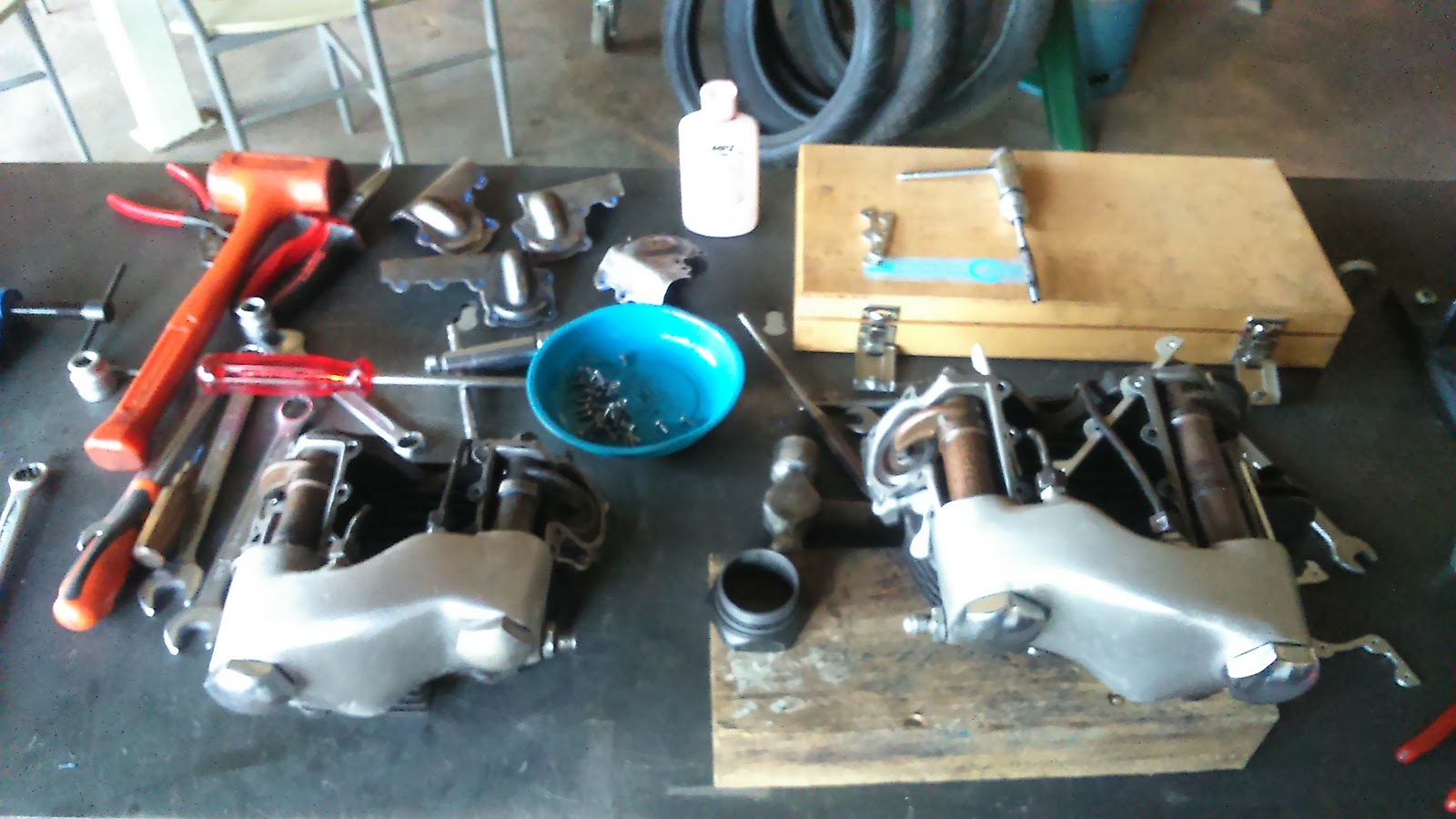 WORKING CLASS MOTORCYCLES. Monster Knucklehead under construction