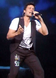 Fotografía de Chayanne en concierto. cc:by-sa (Author: 17Drew)