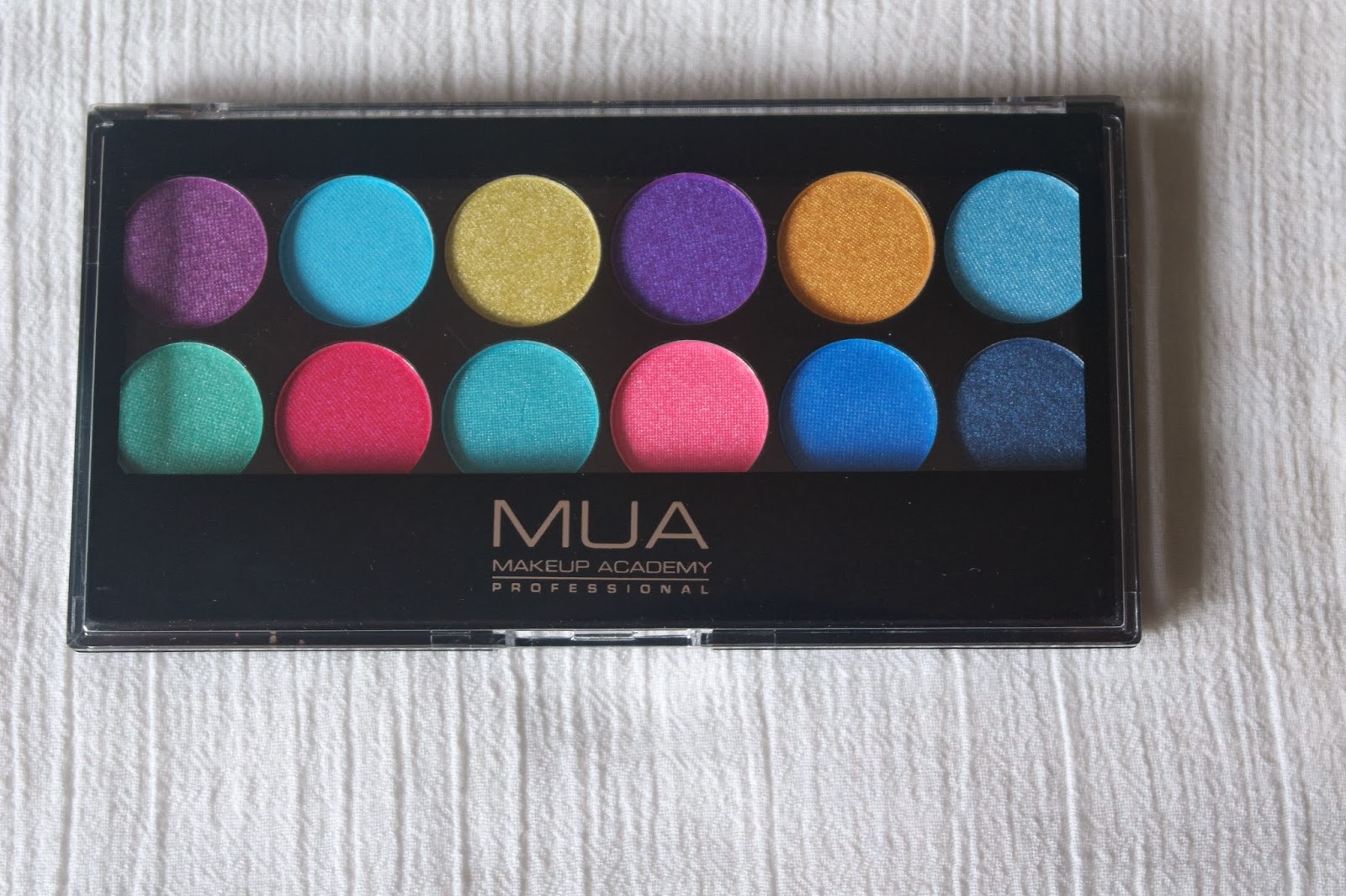 London-MUA-Cosmetics-Eyeshadow Palettes