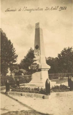 CPA monuments aux Morts du Puy-de-Dôme, Brassac