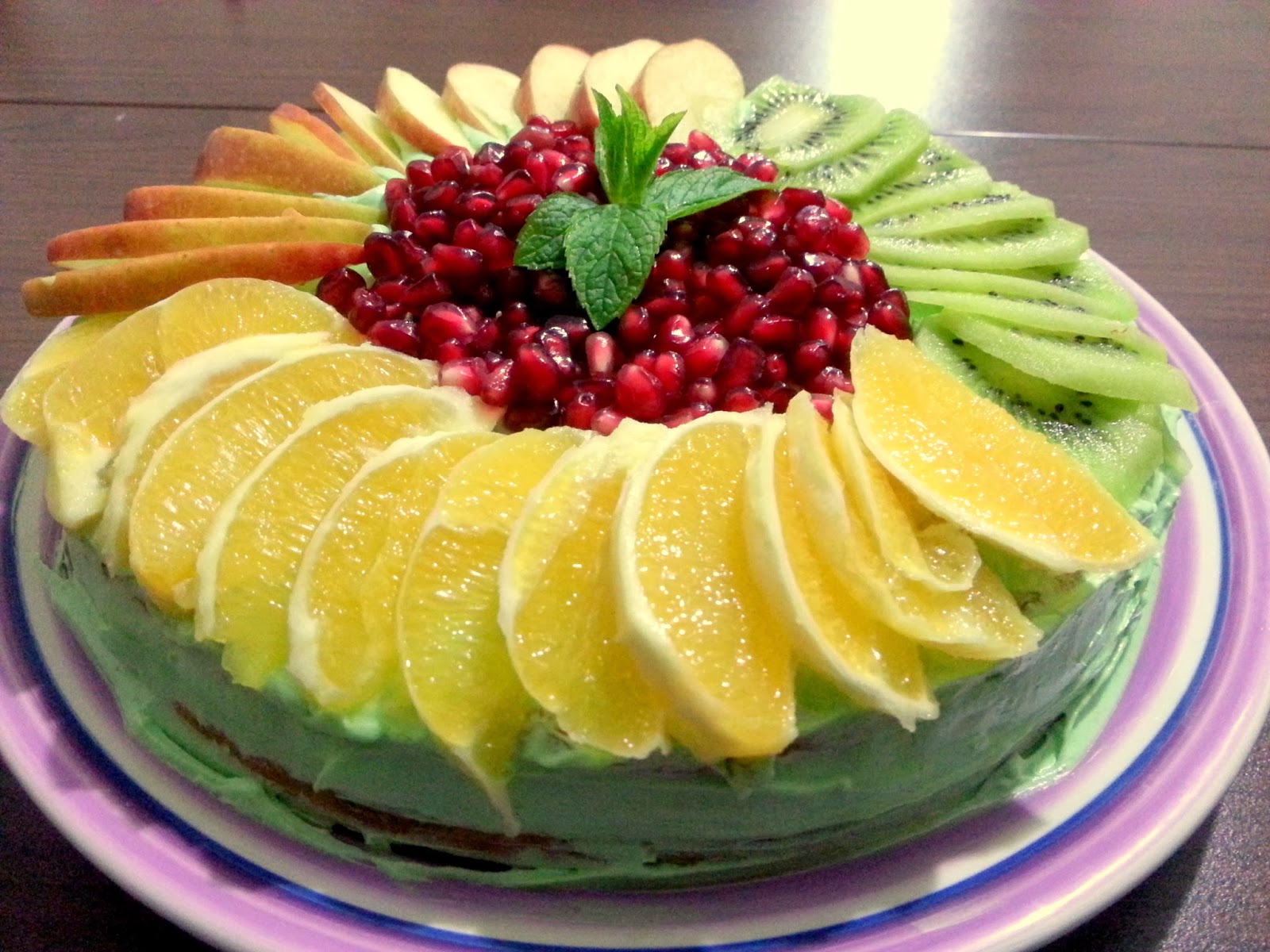 bayan cook bilen MEYVELİ PASTA ( CREAM CAKE )