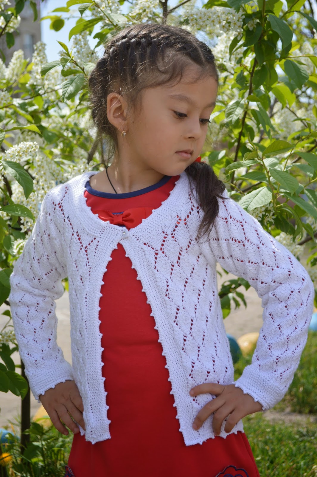 ажурная кофта для девочки. ажурная кофта для девочки. вязаная кофта для девочки. вязаные кофточки для девочек. кофточка для девочки.