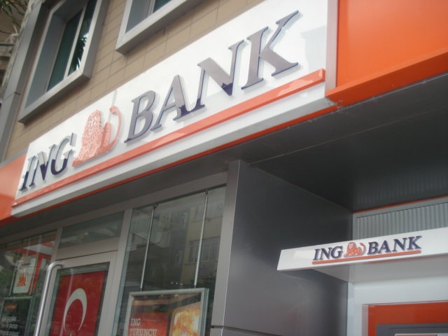 Инг банк евразия. Карта ing Bank. Ing Bank банкоматы. Ing Bank в Париже.