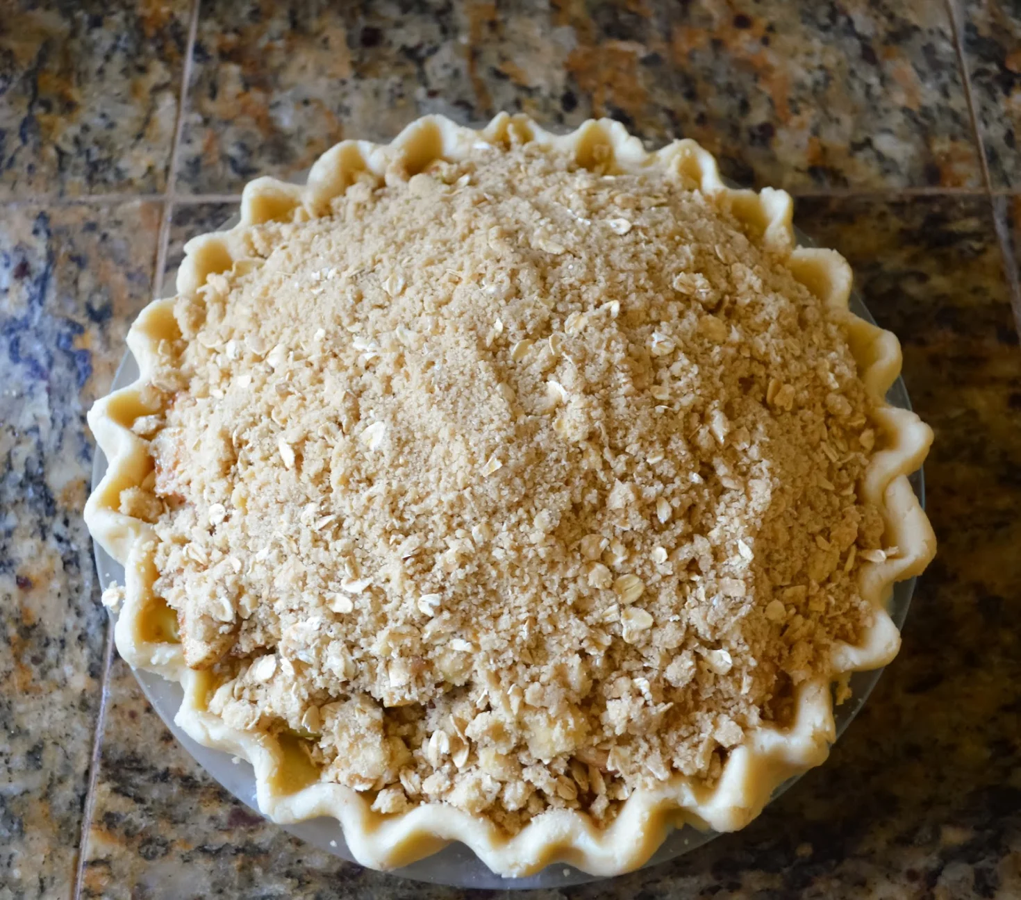 Caramely-Apple-Pie-With-Crunch-Topping-Oven.jpg