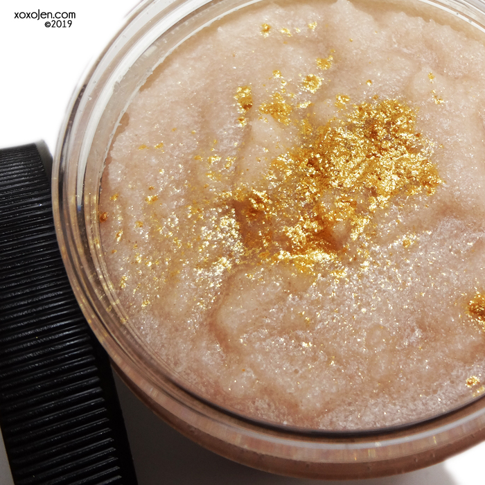 xoxoJen's swatch of KBShimmer Cocoa & Cookies Sugar Scrub