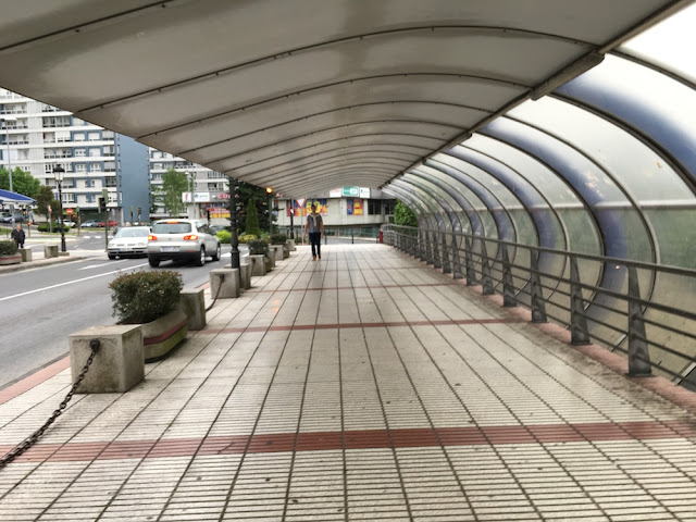 Los hechos sucedieron en el puente que comunica la zona de la plaza de Cruces y el polígono La Paz