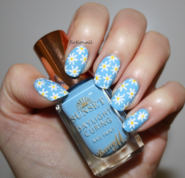 Daisy Nails