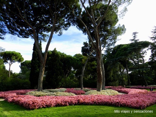 Parque el capricho, un jardín en Madrid, Alameda de Osuna