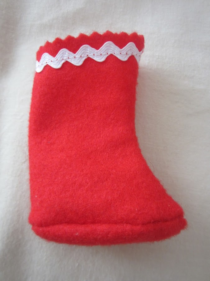 mis nancys, mis peques y yo, disfraz duende de navidad fieltro botas detalle