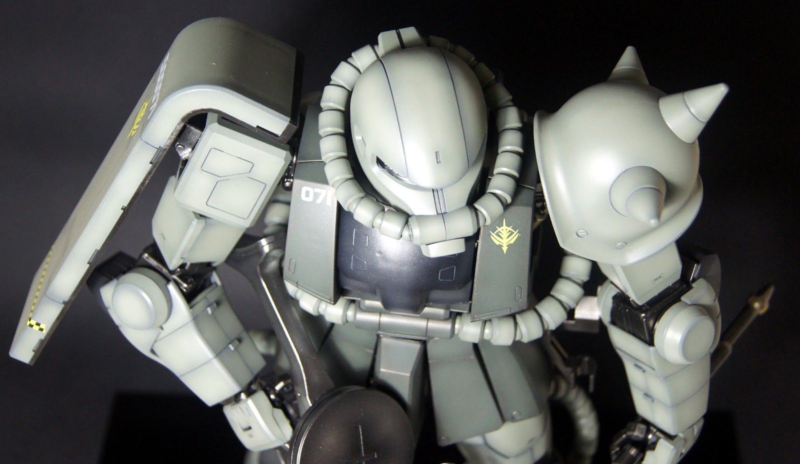 Perfect Grade MS06F Zaku 2 Project Gundam