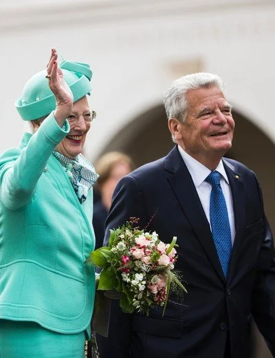 Gauck's partner Daniela Schadt, German President Joachim Gauck, Denmark's Queen Margrethe II., the Council chairman of the Evangelical Church in Germany,