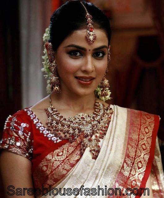 Indian Bride Dress Up With Sarees