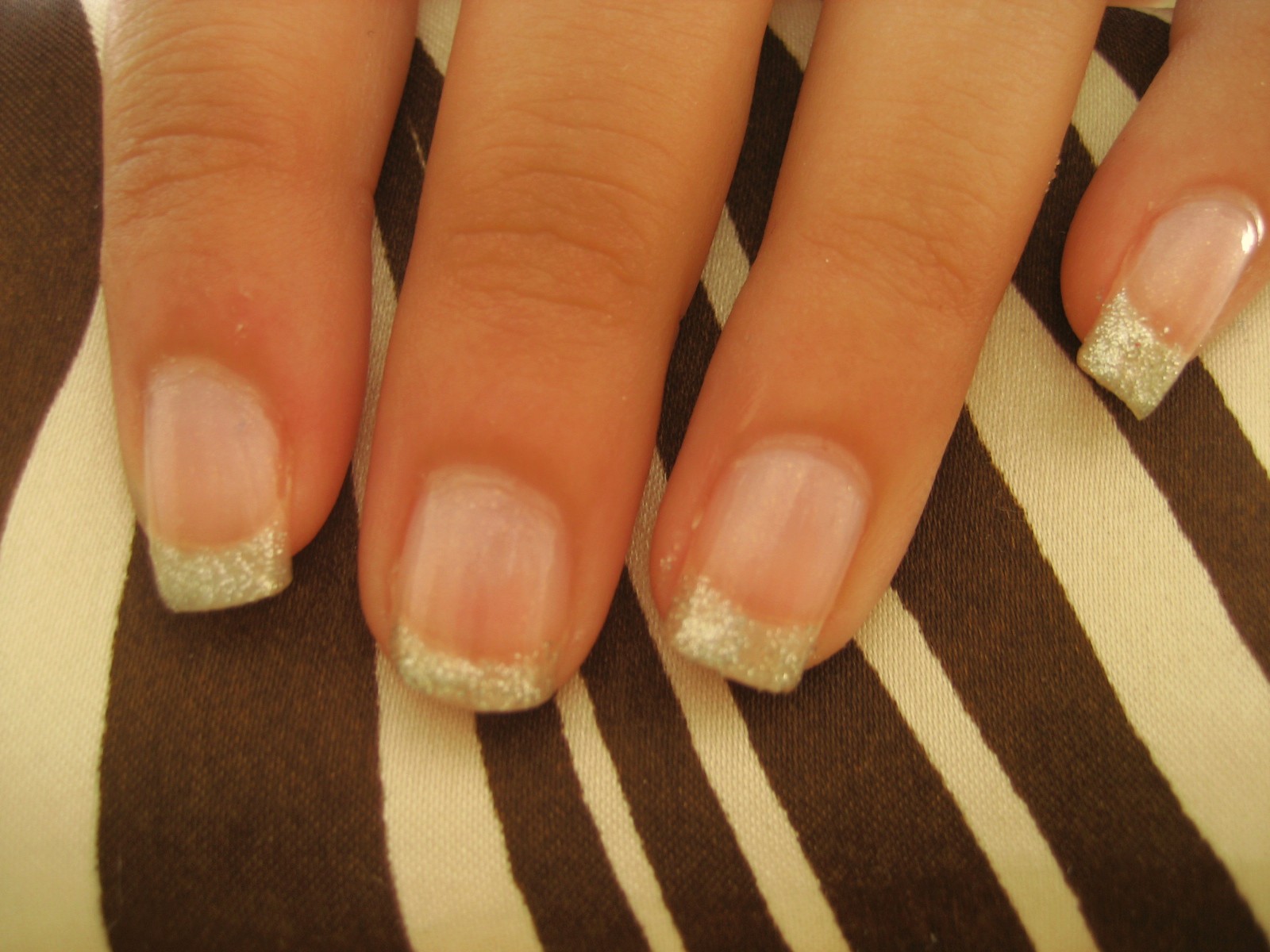 French Tip Nail Design with Glitter - wide 3